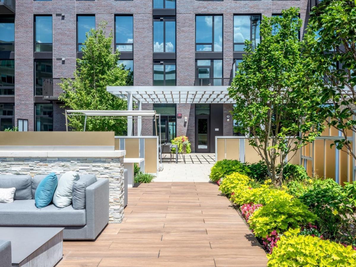 Bluebird Suites At Reston Town Center 外观 照片