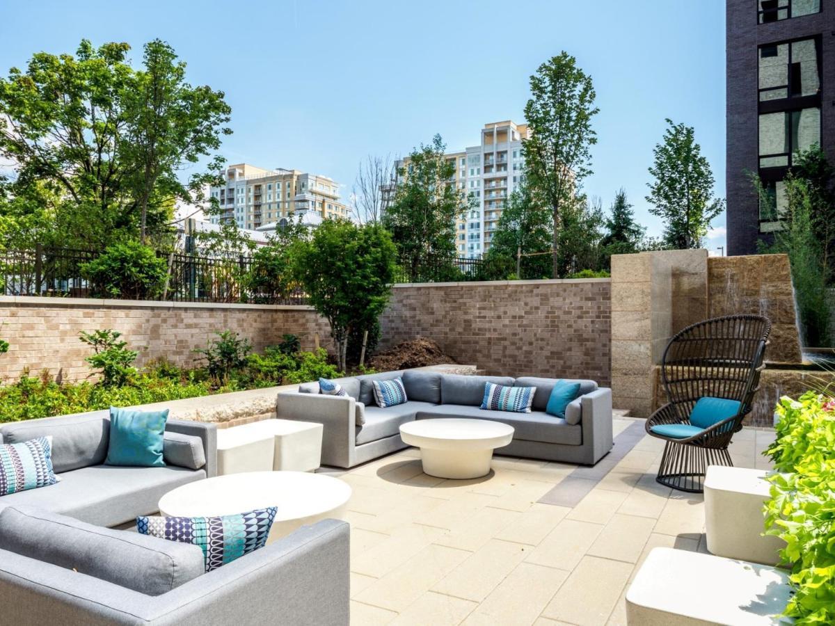 Bluebird Suites At Reston Town Center 外观 照片