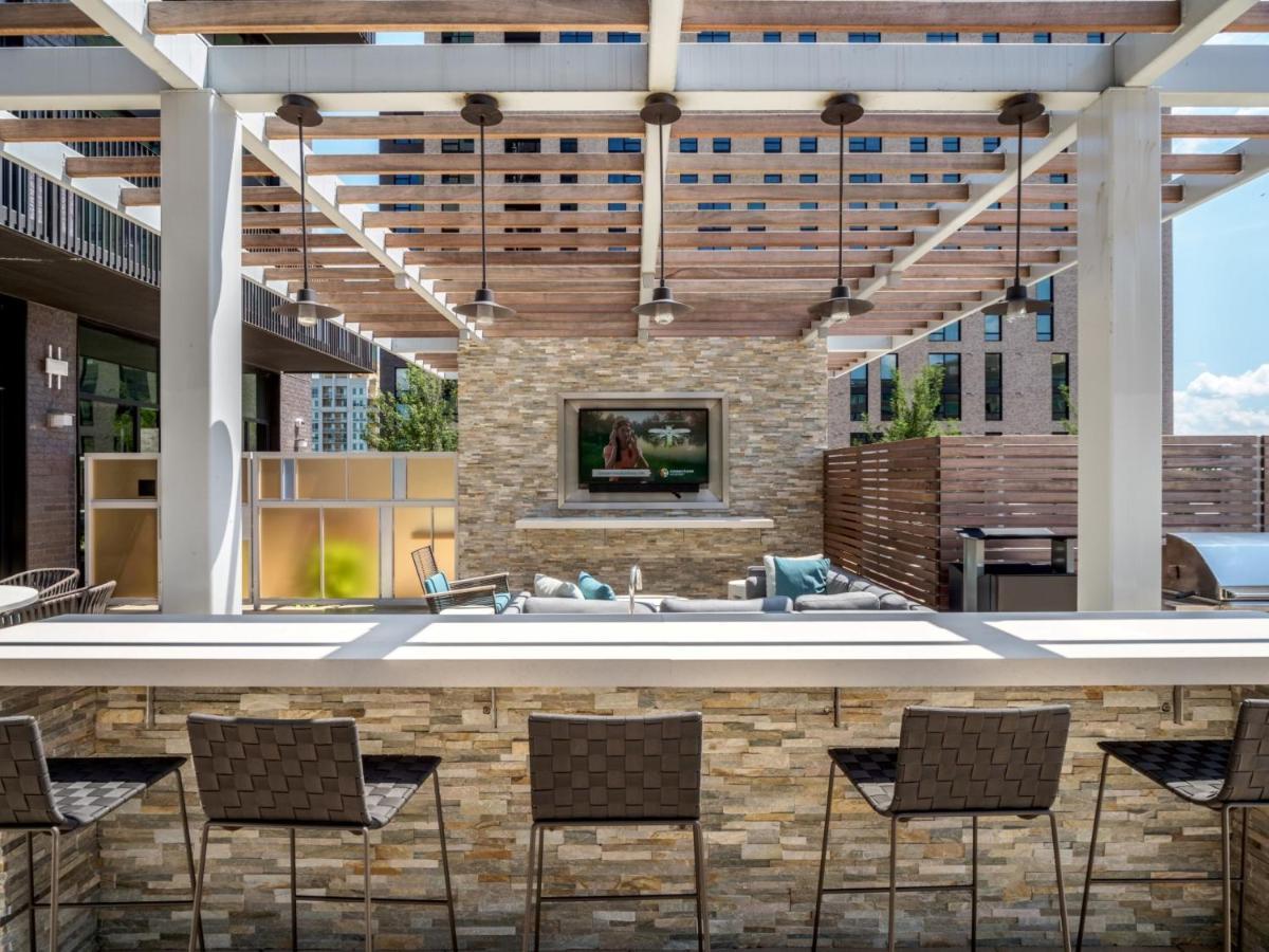 Bluebird Suites At Reston Town Center 外观 照片
